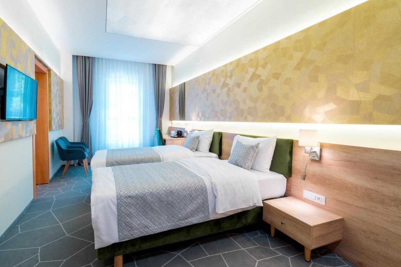 Hotel Console Slobozia  Luaran gambar